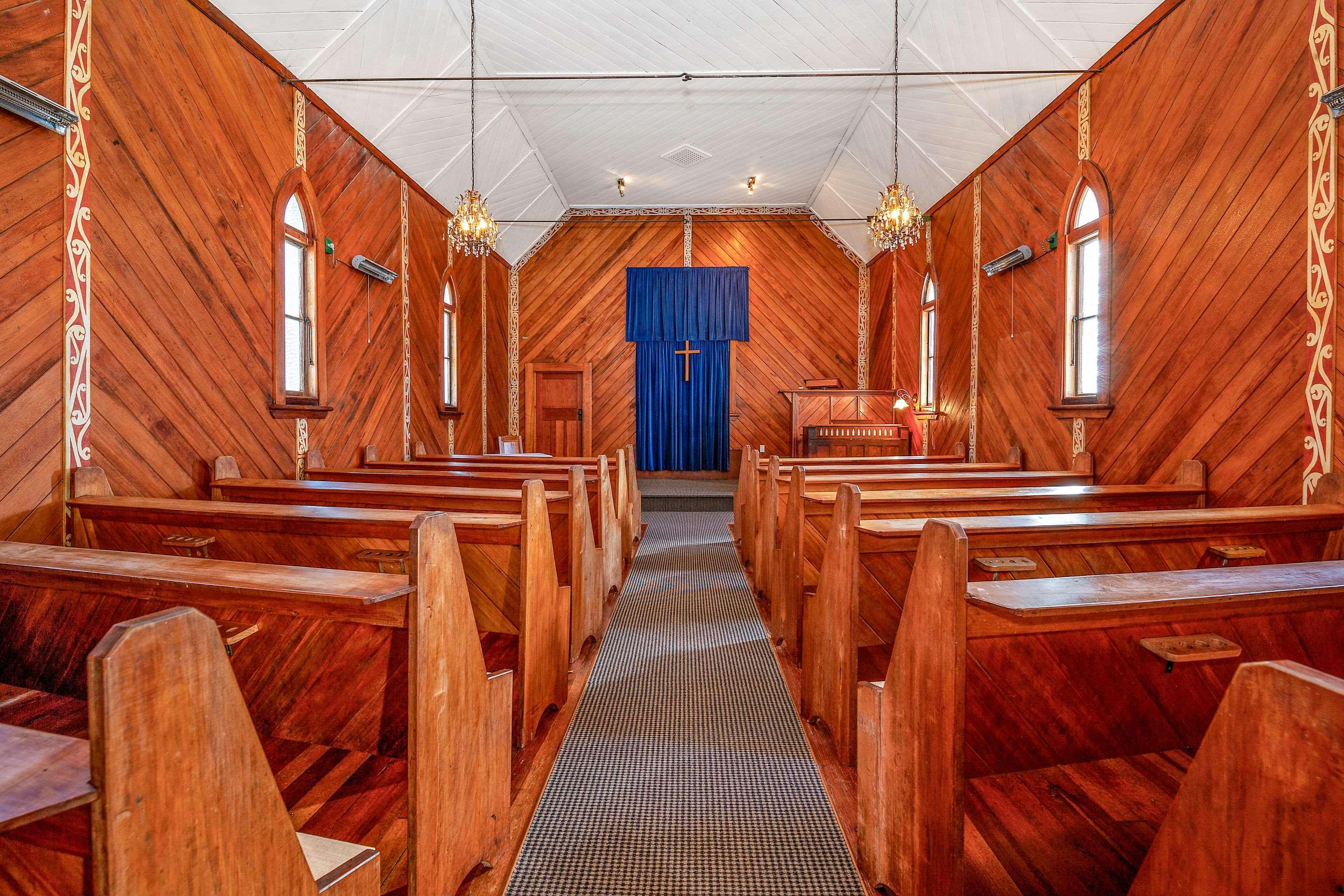 Huka Falls Resort Taupomeer Buitenkant foto Interior of the church