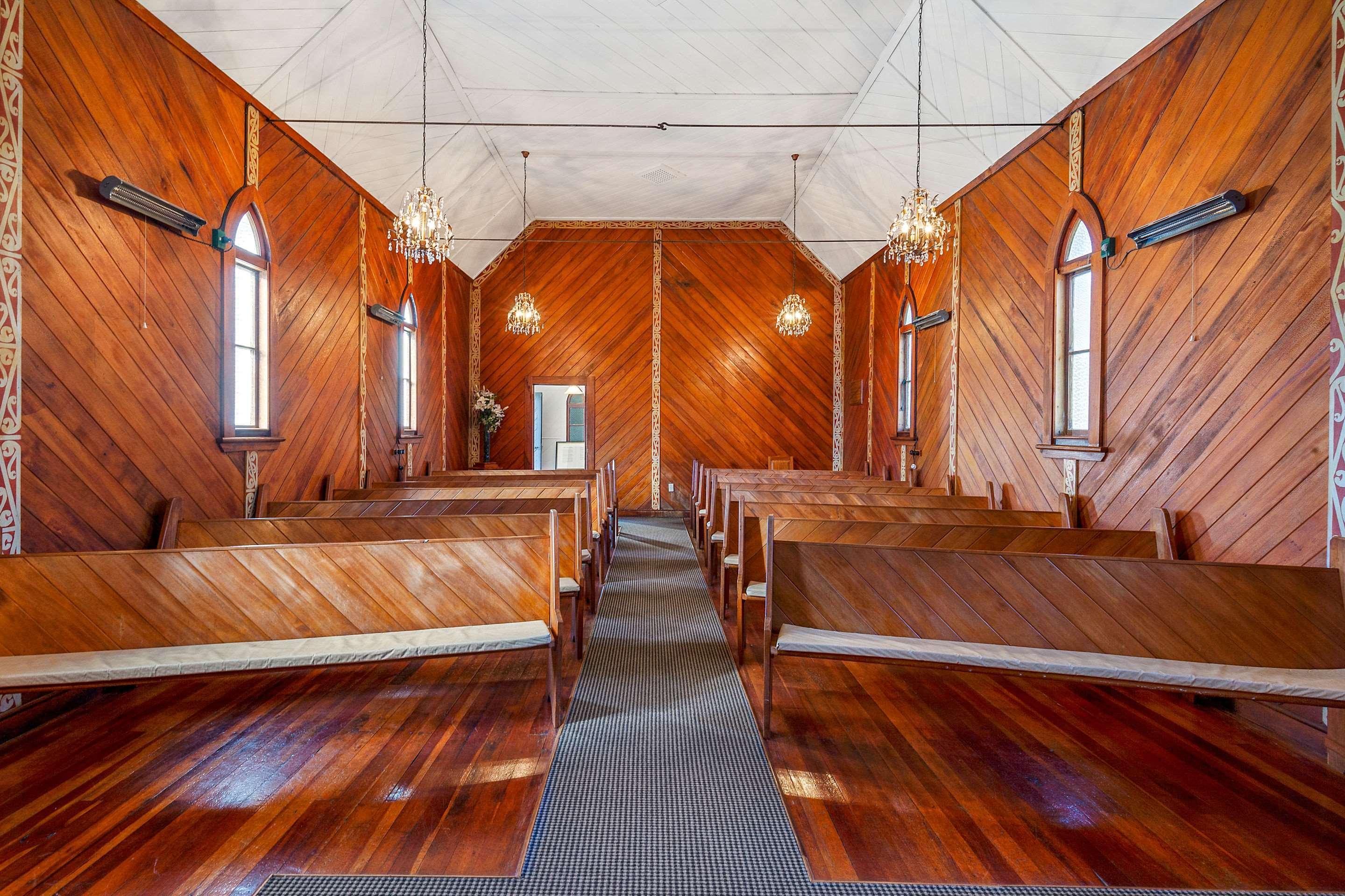 Huka Falls Resort Taupomeer Buitenkant foto Interior of the church
