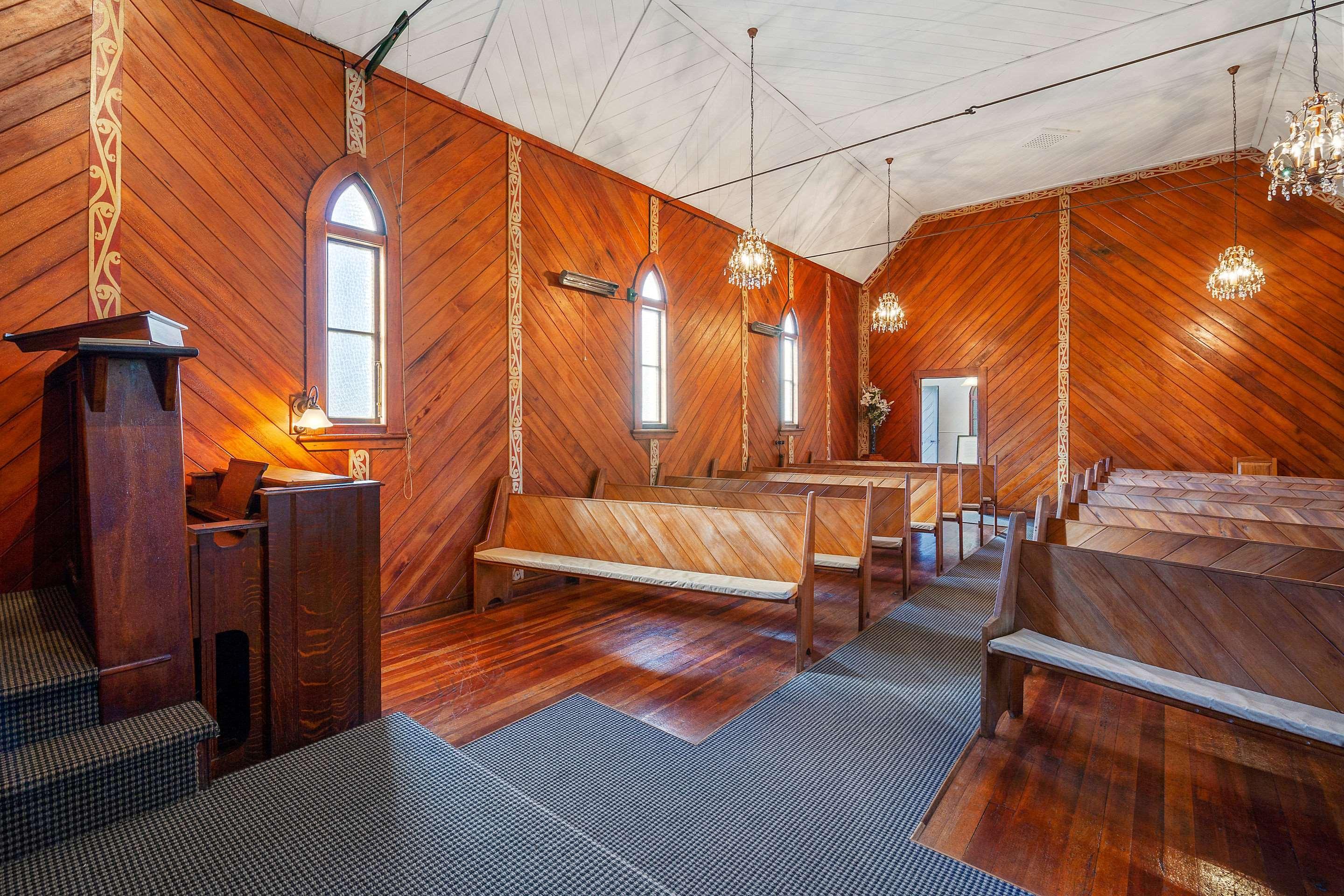 Huka Falls Resort Taupomeer Buitenkant foto Interior of the church